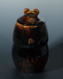 Jeff van den Broeck, Tall & large pot, stoneware, 2019